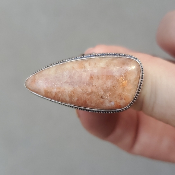 New Oversized Sunstone 925 Silver Statement Ring. - Picture 13 of 15